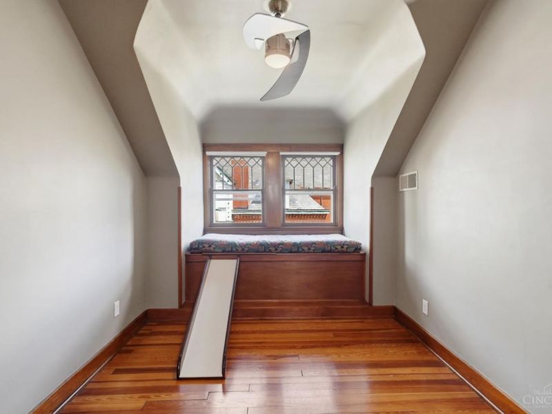 548 Howell Avenue, Cincinnati, OH 45220 Photo 40