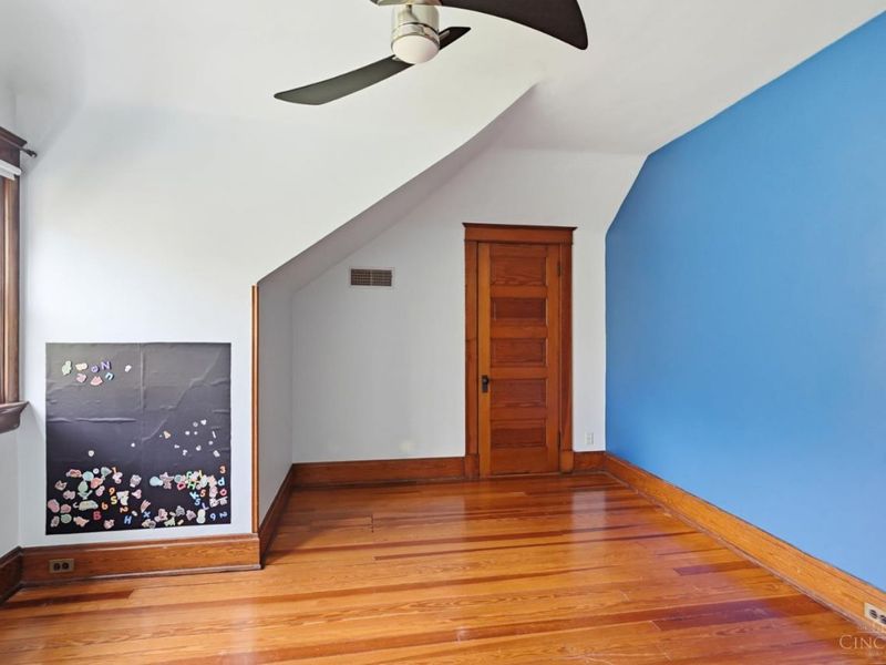 548 Howell Avenue, Cincinnati, OH 45220 Photo 44