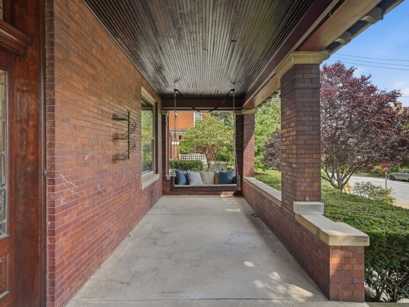 548 Howell Avenue, Cincinnati, OH 45220 Photo 5
