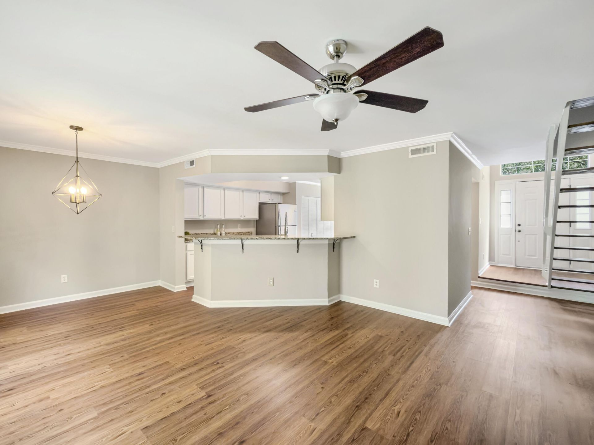 1809 Parc Vue Photo 12