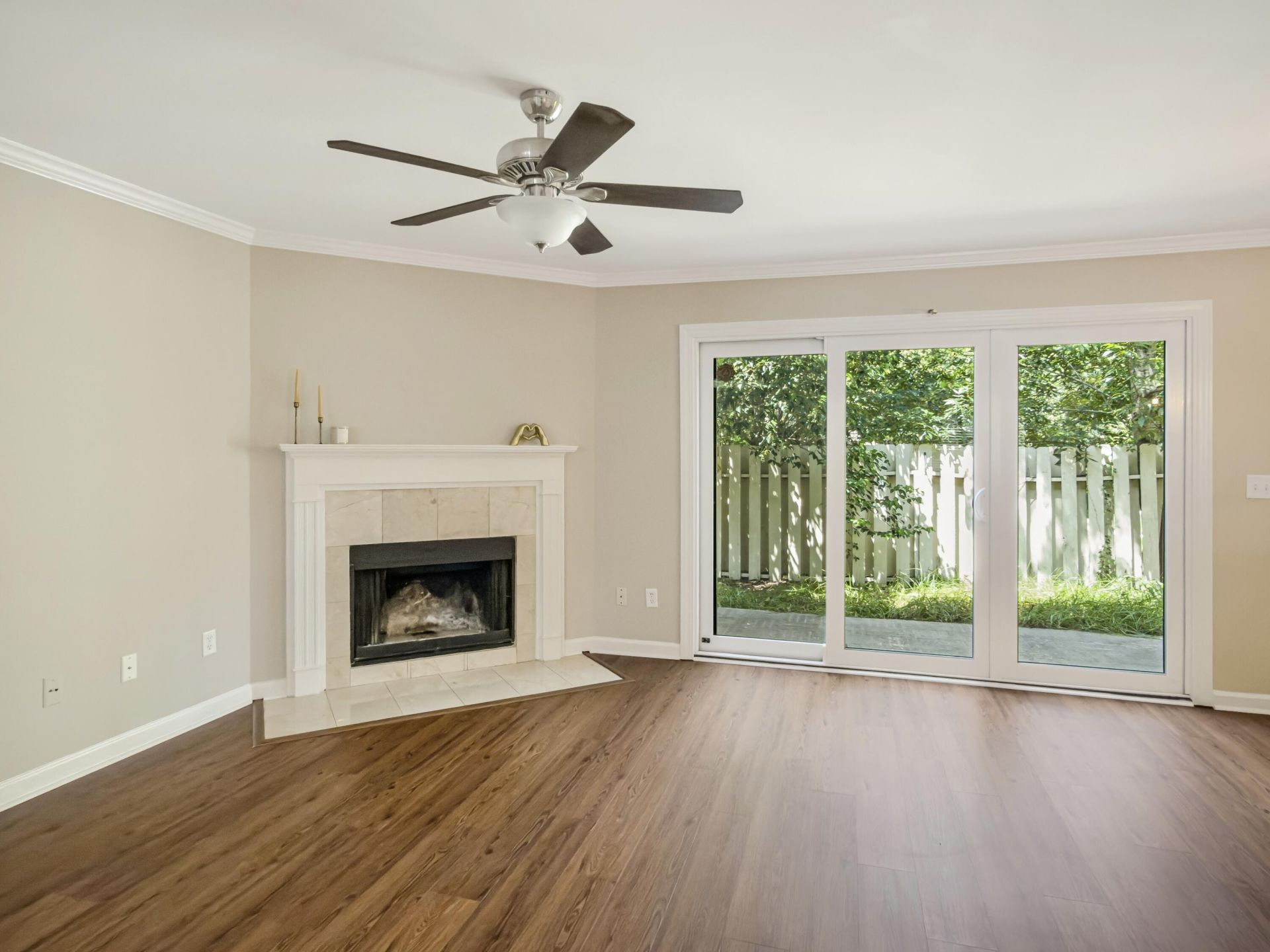 1809 Parc Vue Photo 16