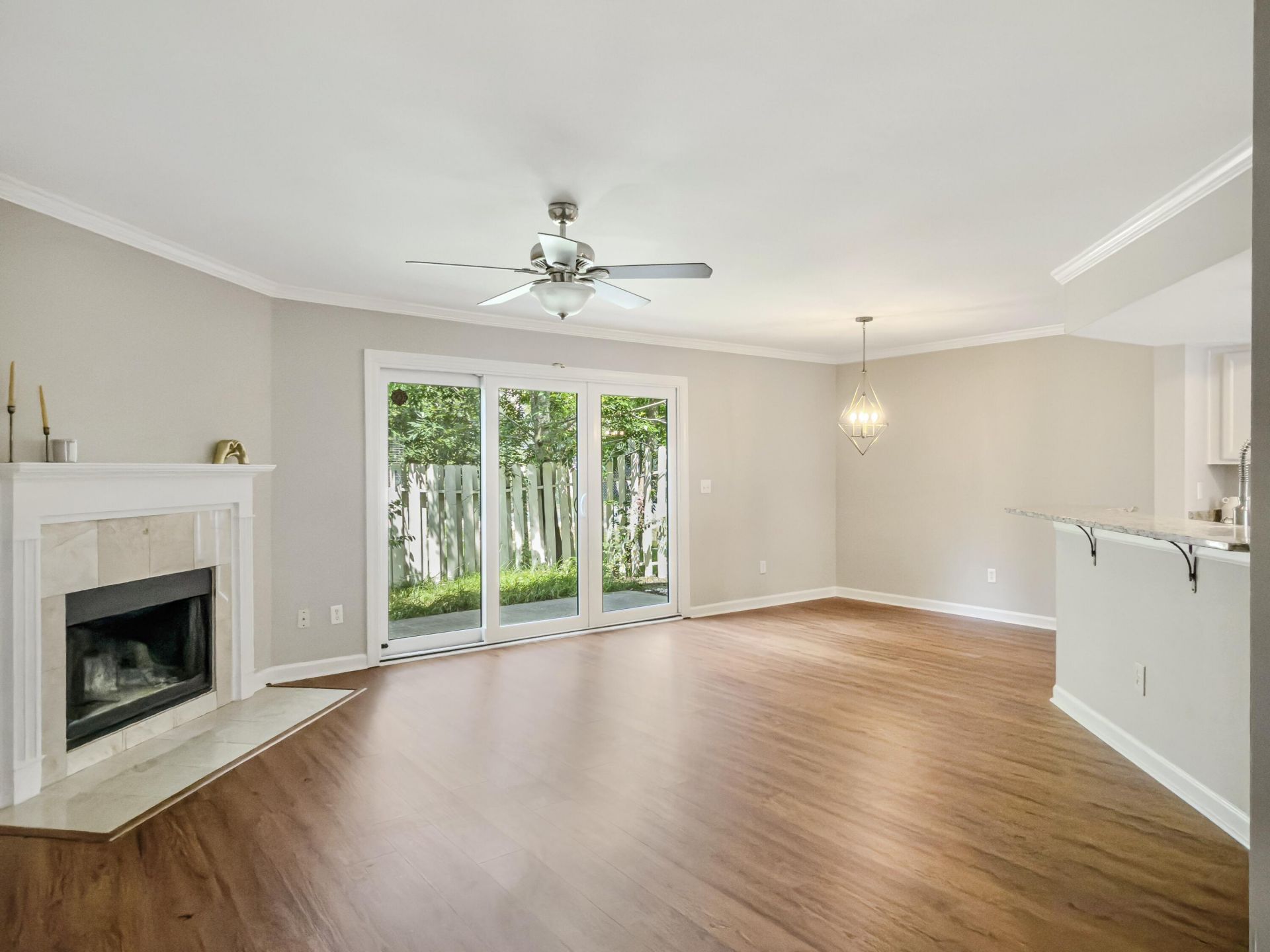 1809 Parc Vue Photo 17