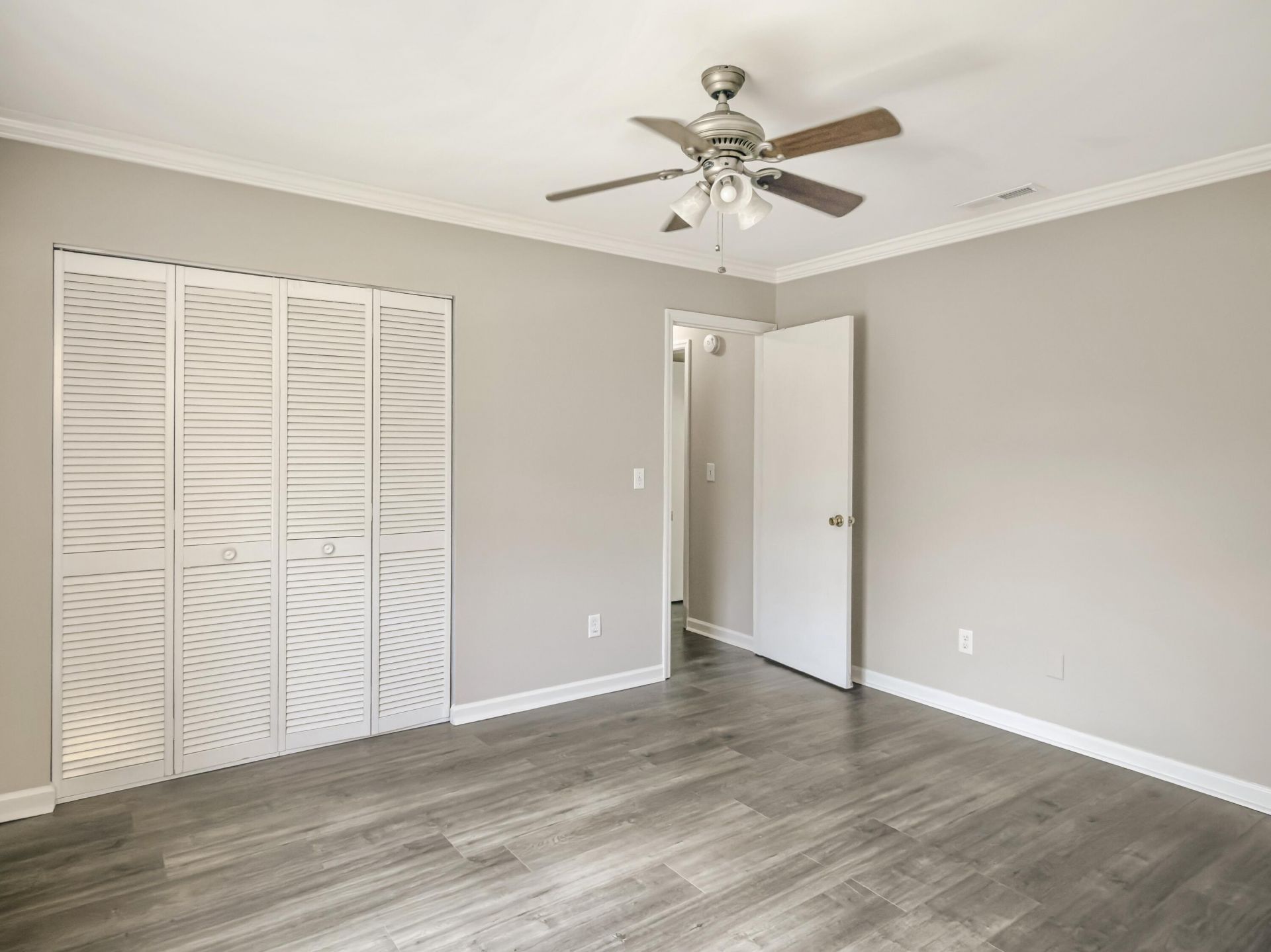 1809 Parc Vue Photo 24