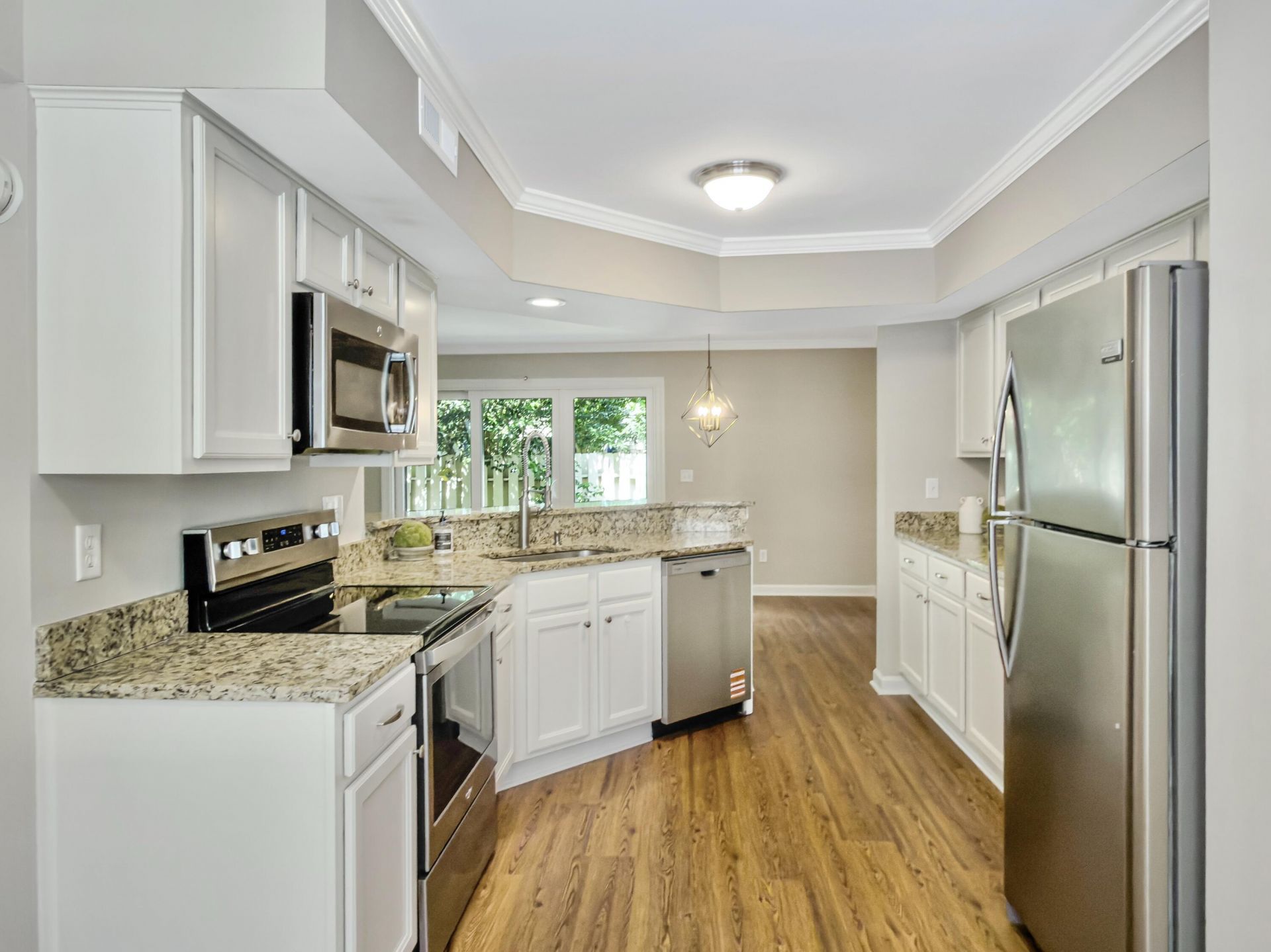 1809 Parc Vue Photo 8