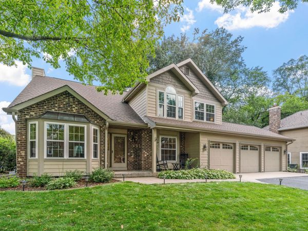 13547 Essex Court, Eden Prairie, MN 55347