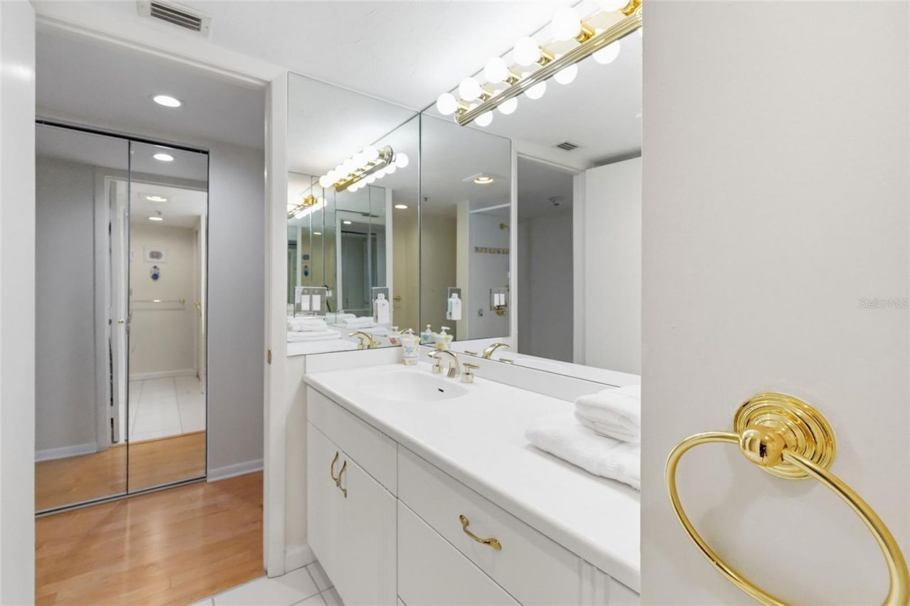 888 Blvd Of The Arts, Unit 303, Sarasota, FL 34236 Photo