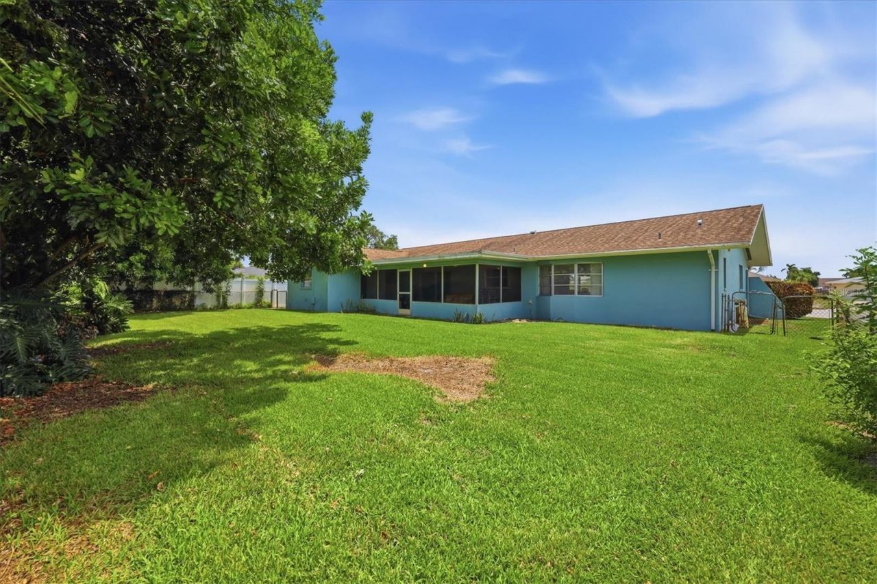 7402 13th Avenue W, Bradenton, FL 34209 Photo