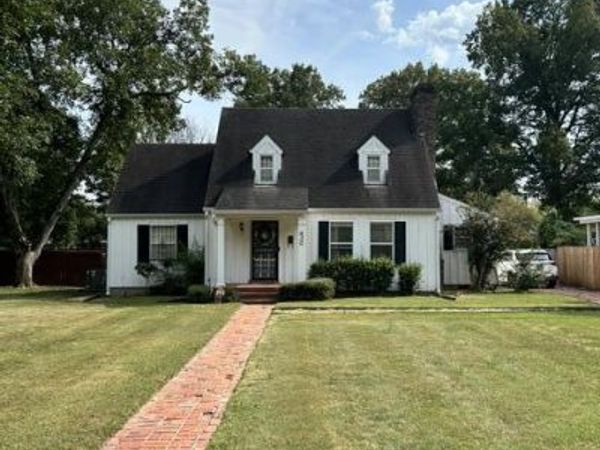 630 School Street, Clarksdale, MS 38614