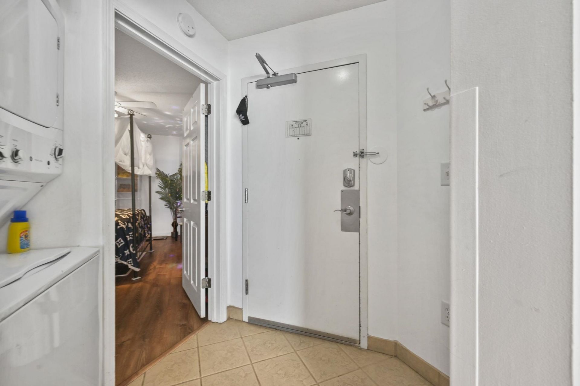 2201 S Ocean Blvd. Photo 21