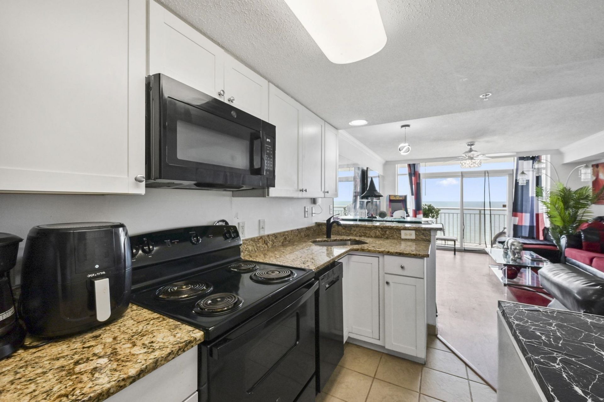 2201 S Ocean Blvd. Photo 4