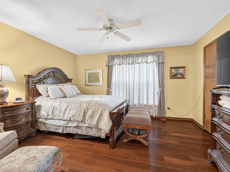 6084 Maidstone Court, Westerville, OH 43082 Photo 13