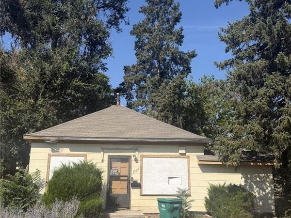 1309 Chester Street, Aurora, CO 80010