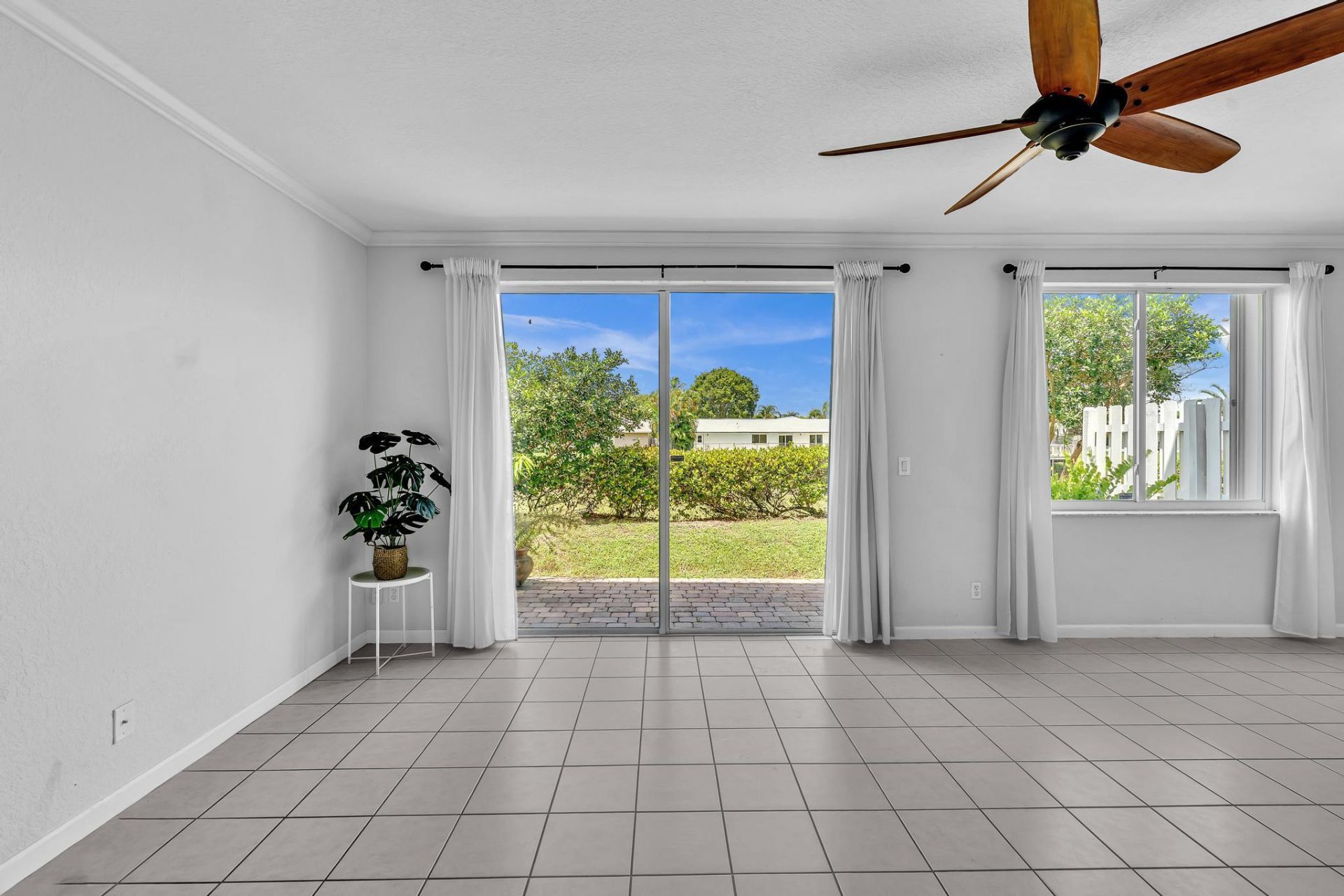 3028 N Evergreen Circle, Boynton Beach, FL 33426 Photo