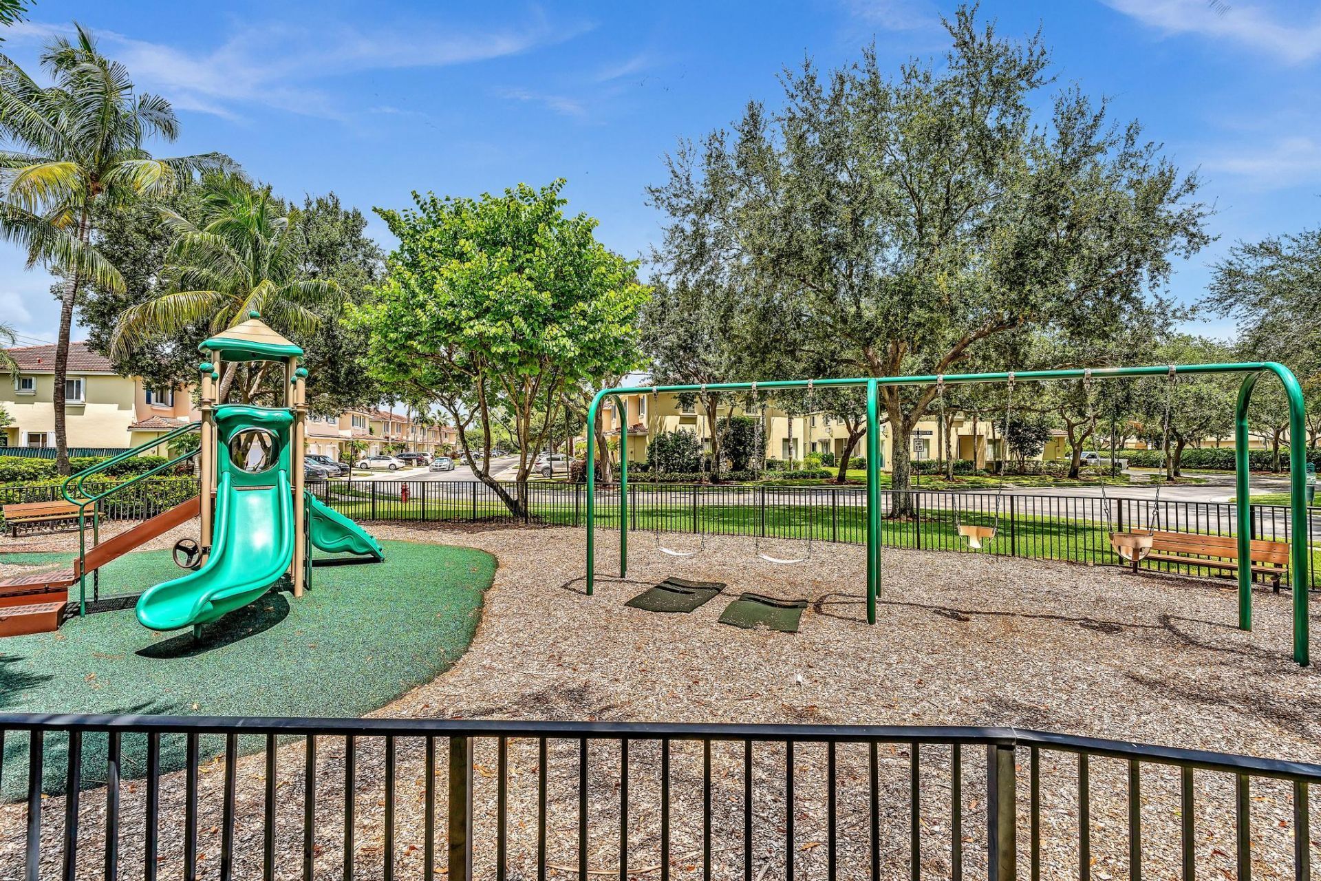 3028 N Evergreen Circle, Boynton Beach, FL 33426 Photo