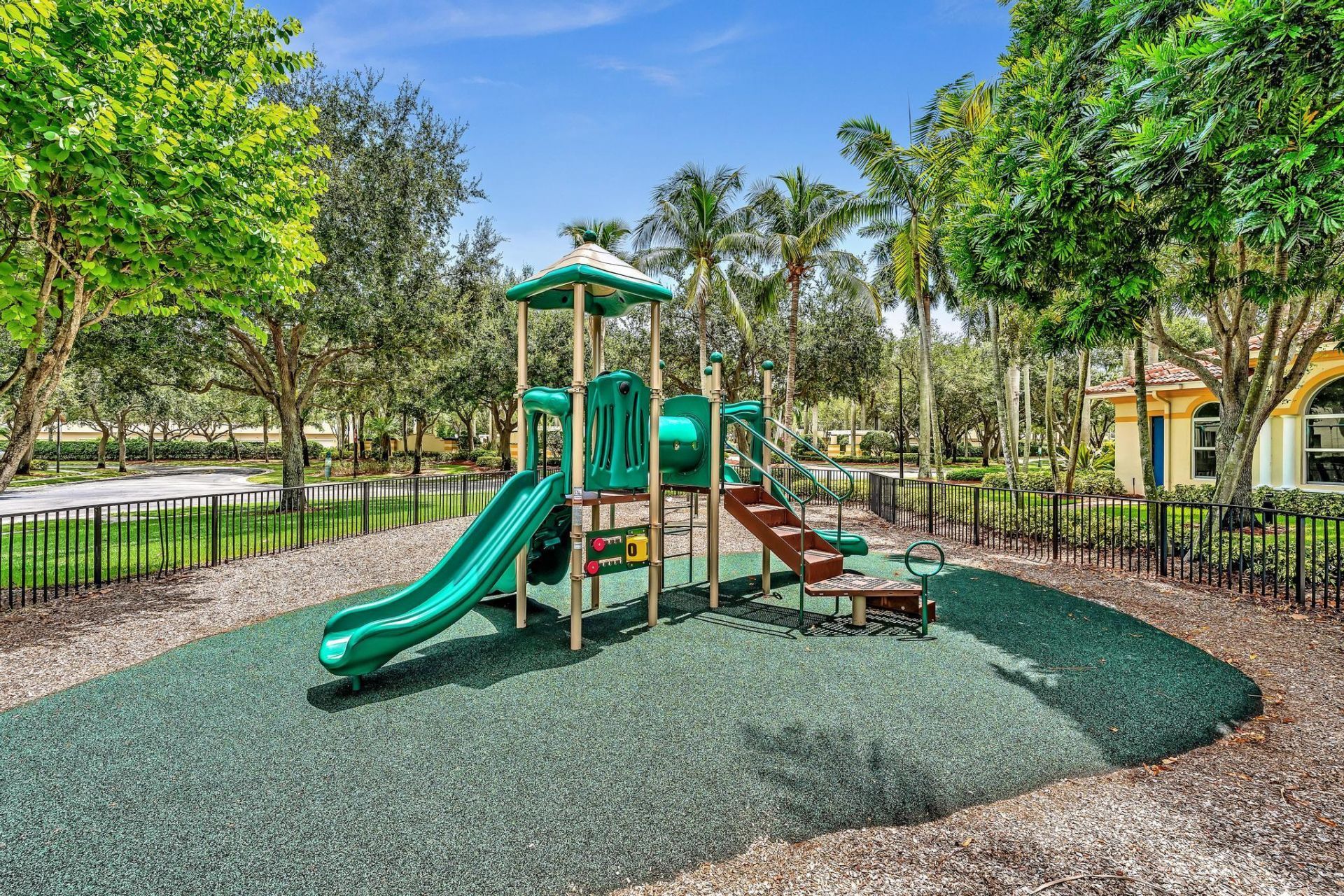 3028 N Evergreen Circle, Boynton Beach, FL 33426 Photo