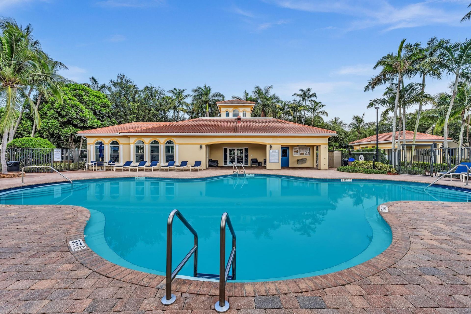 3028 N Evergreen Circle, Boynton Beach, FL 33426 Photo