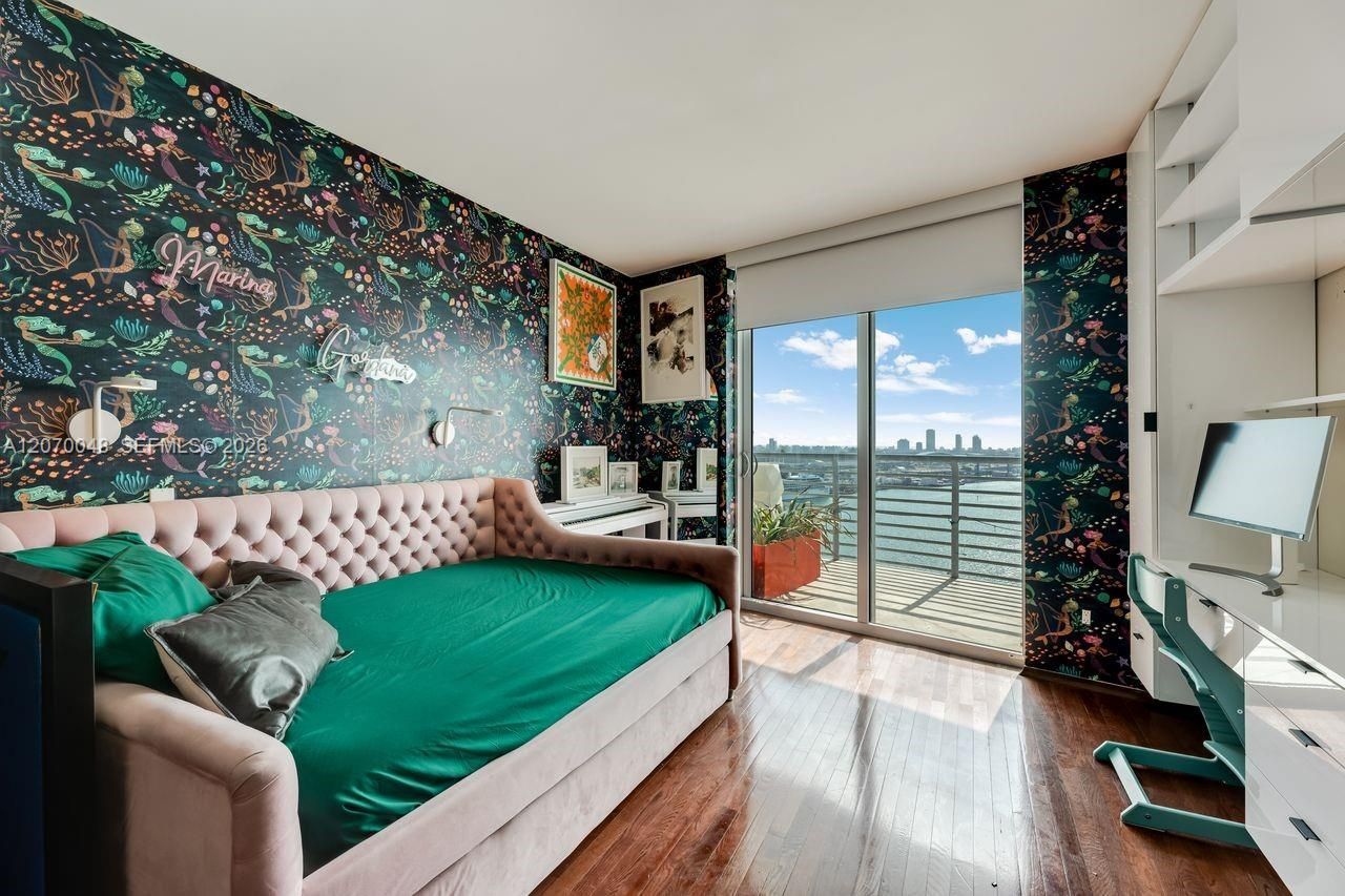 335 S Biscayne Blvd , Unit 2609, Miami, FL 33131 Photo