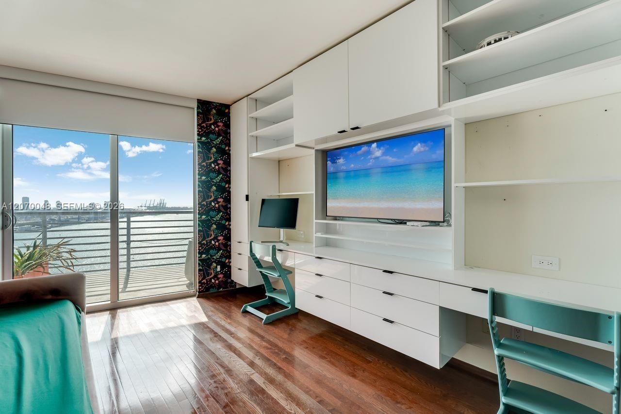 335 S Biscayne Blvd , Unit 2609, Miami, FL 33131 Photo