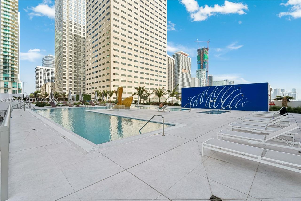 335 S Biscayne Blvd , Unit 2609, Miami, FL 33131 Photo