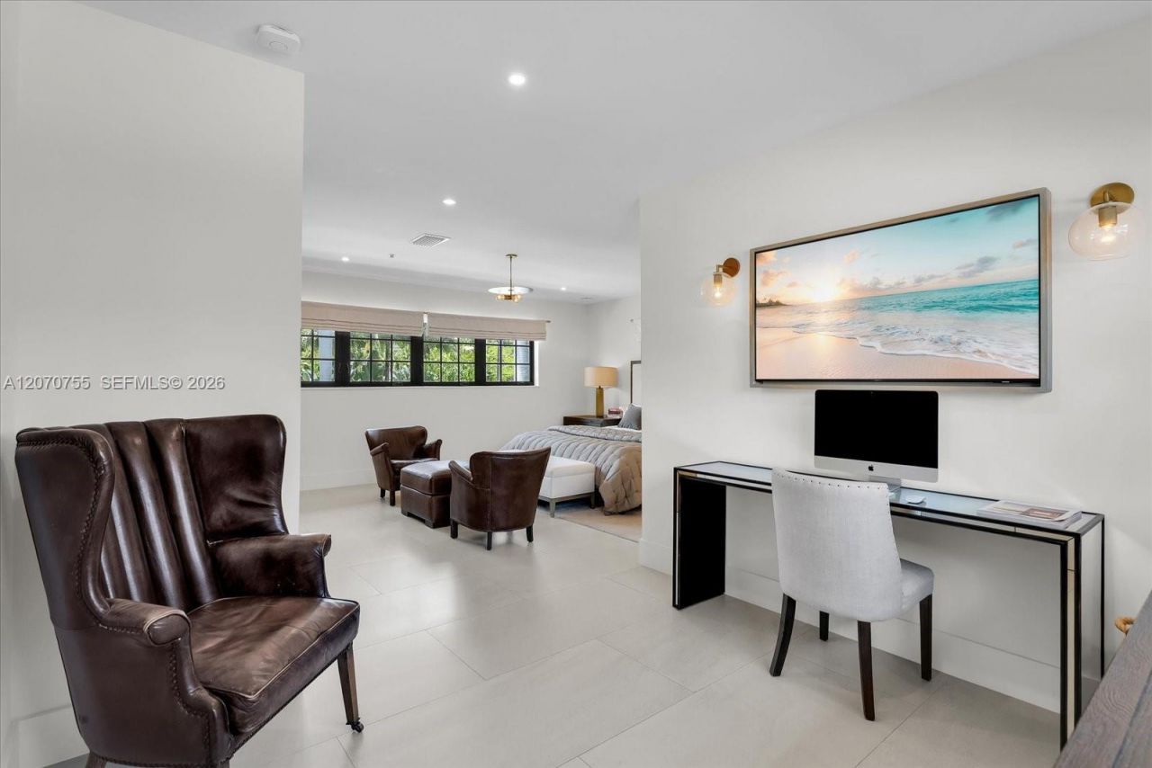 287 Palm Ave, Miami Beach, FL 33139 Photo