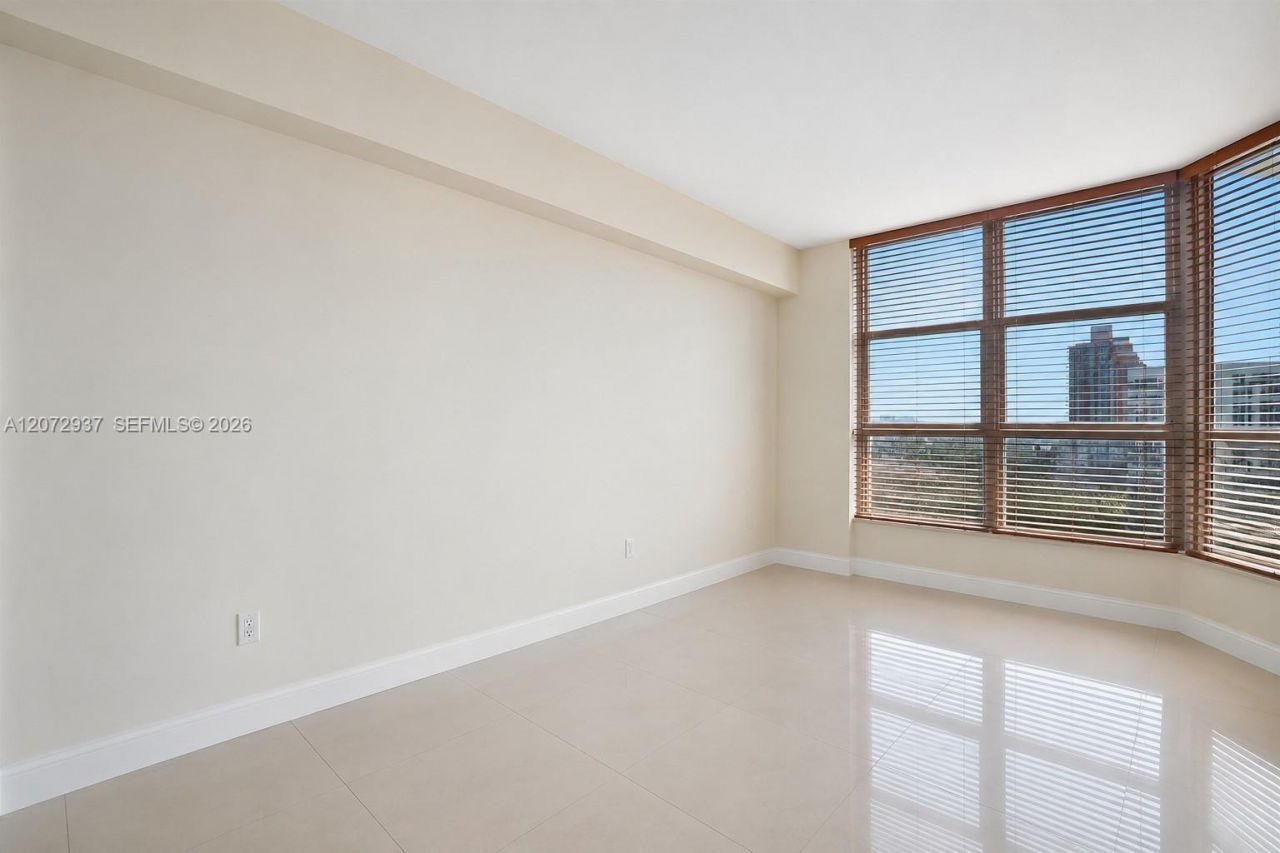 19101 NE 36th Ct , Unit 1602, Aventura, FL 33180 Photo