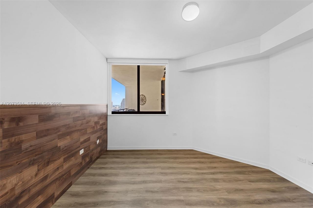 999 SW 1st Ave , Unit 3001, Miami, FL 33130 Photo