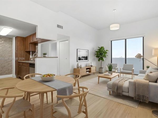 36 NW 6th Ave , Unit TS-3, Miami, FL 33128