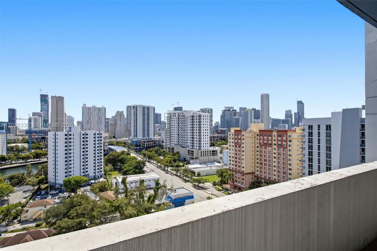 36 NW 6th Ave , Unit TS-3, Miami, FL 33128 Photo
