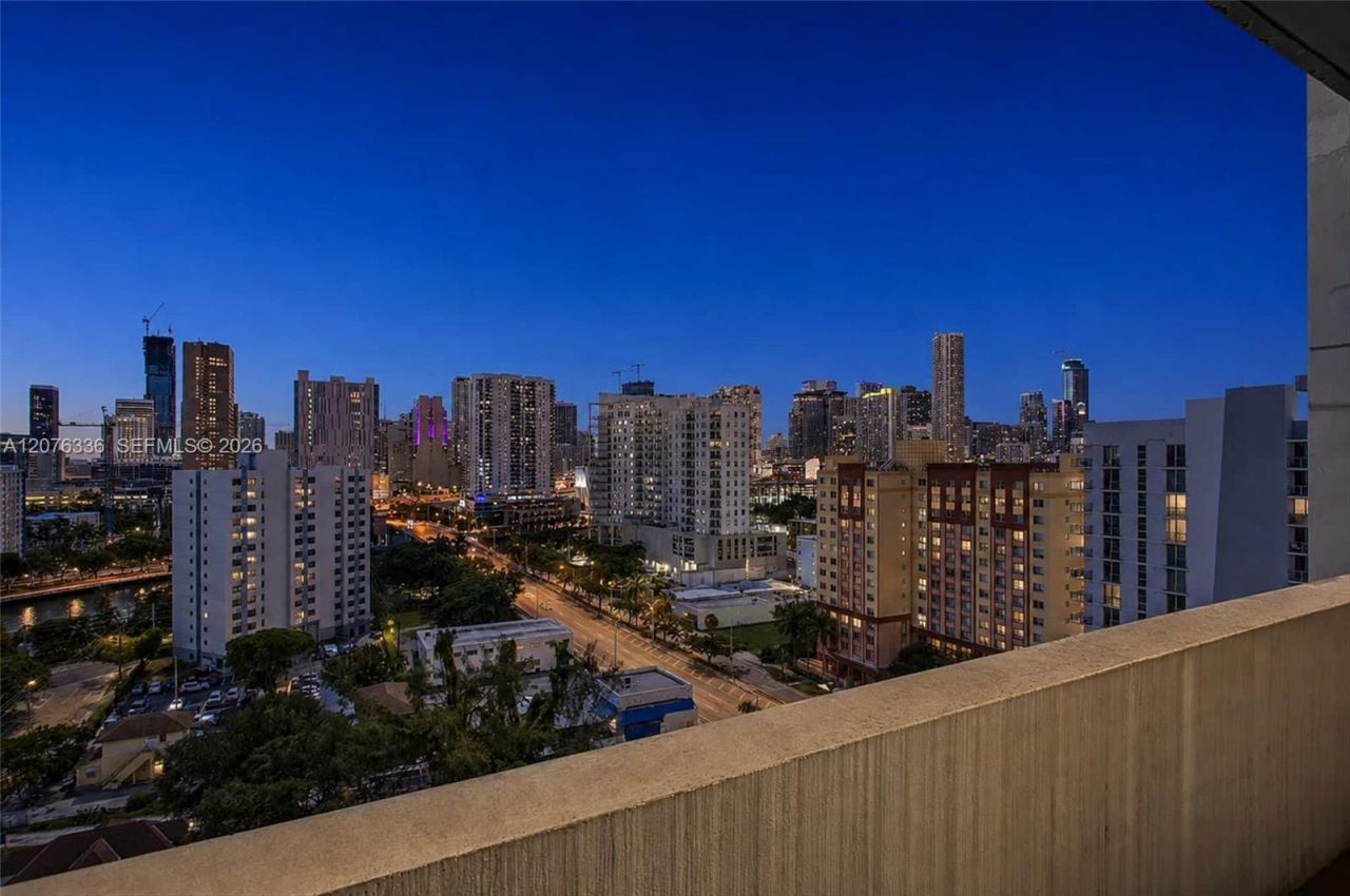 36 NW 6th Ave , Unit TS-3, Miami, FL 33128 Photo