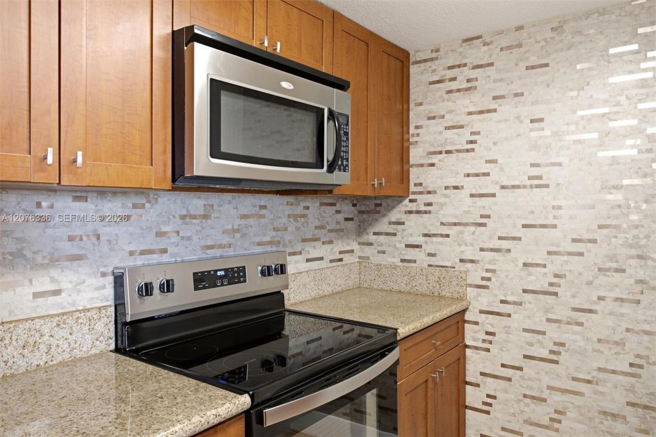 36 NW 6th Ave , Unit TS-3, Miami, FL 33128 Photo