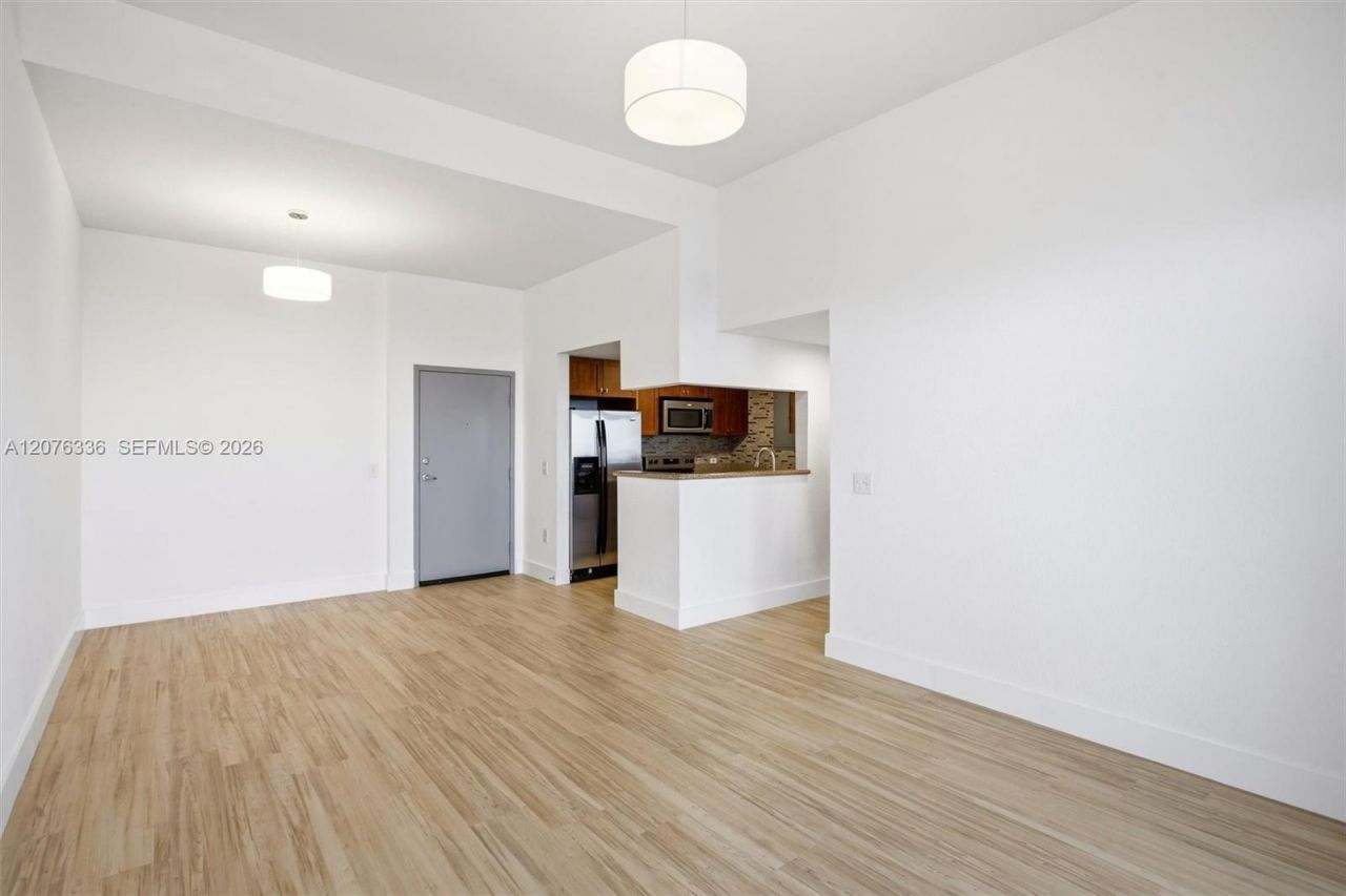 36 NW 6th Ave , Unit TS-3, Miami, FL 33128 Photo