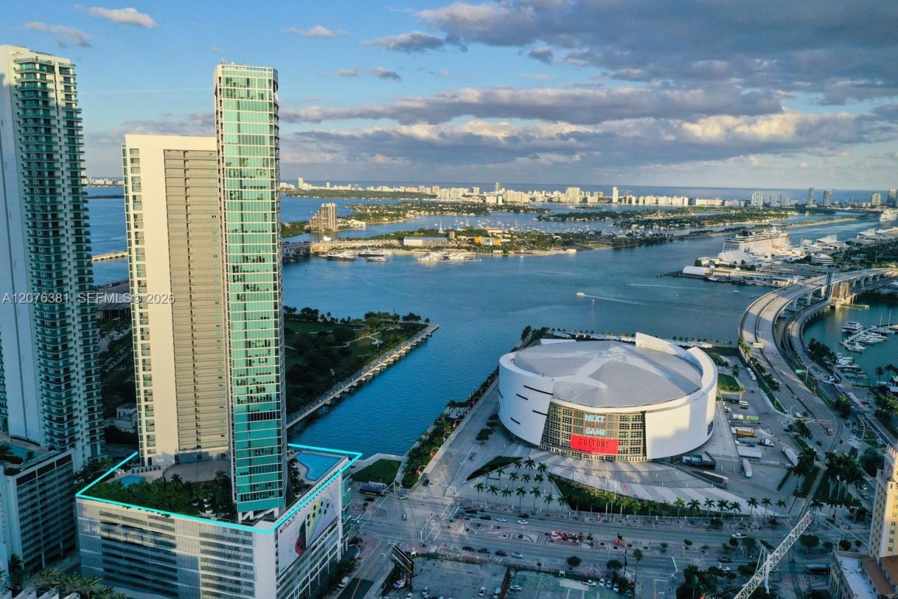 888 Biscayne Blvd , Unit 4007, Miami, FL 33132 Photo