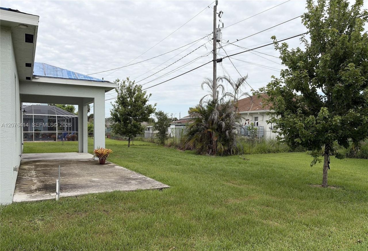 1649 SW Merchant Ln, Port Saint Lucie, FL 34953 Photo