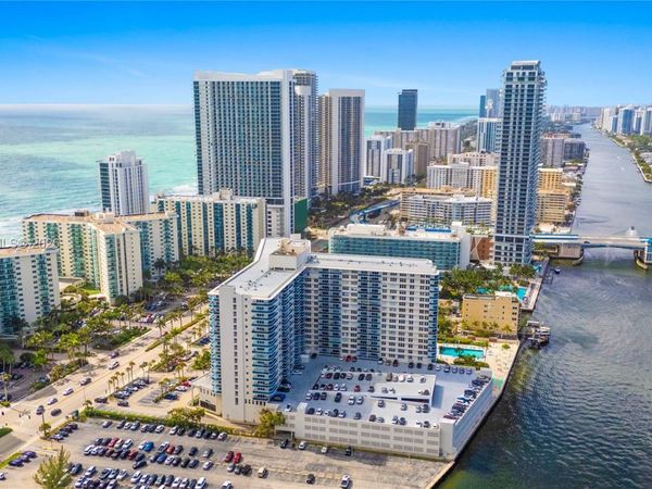 3800 S Ocean Dr , Unit 1710, Hollywood, FL 33019