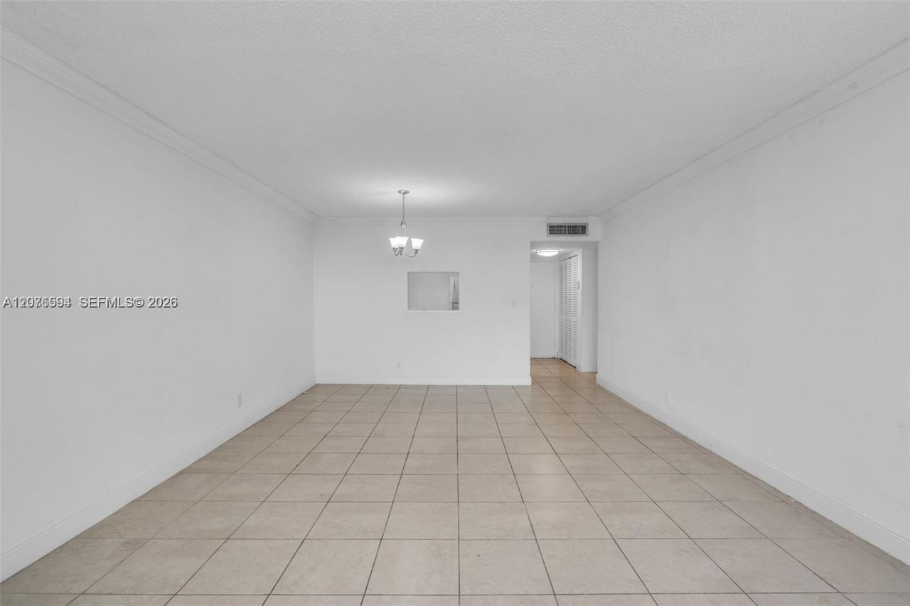 9143 SW 77th Ave, Unit B710, Miami, FL 33156 Photo