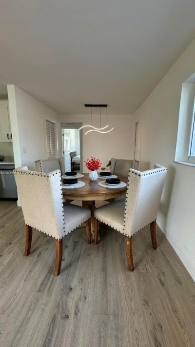2572 NW 20th St, Fort Lauderdale, FL 33311 Photo