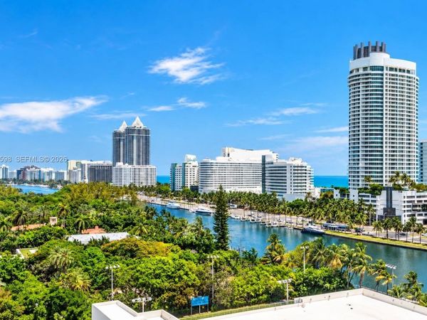 4101 Pine Tree Dr, Unit 1105, Miami Beach, FL 33140