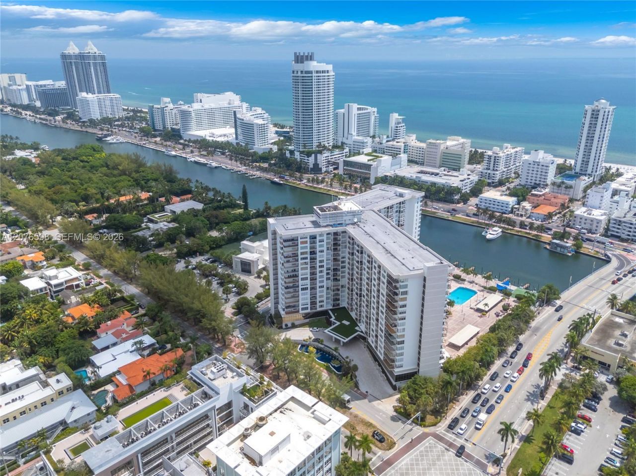 4101 Pine Tree Dr , Unit 1105, Miami Beach, FL 33140 Photo