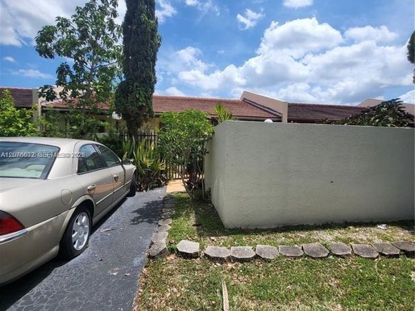 5834 SW 144th Cir Pl, Unit 1, Miami, FL 33183