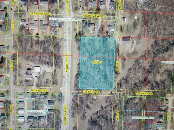 0 PT S1/2 OL 112 , Vandalia, IL 62471