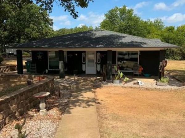 210 Vz County Road 2722 , Mabank, TX 75147
