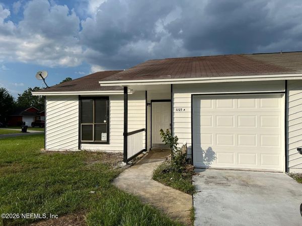 1327 BAY HILL Boulevard, Unit A, Orange Park, FL 32065