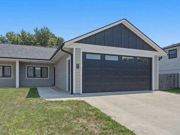 311 S Annway St, Humboldt, SD 57035