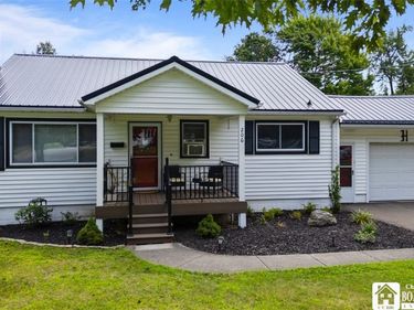 206 Seymour Street, Fredonia, NY 14063