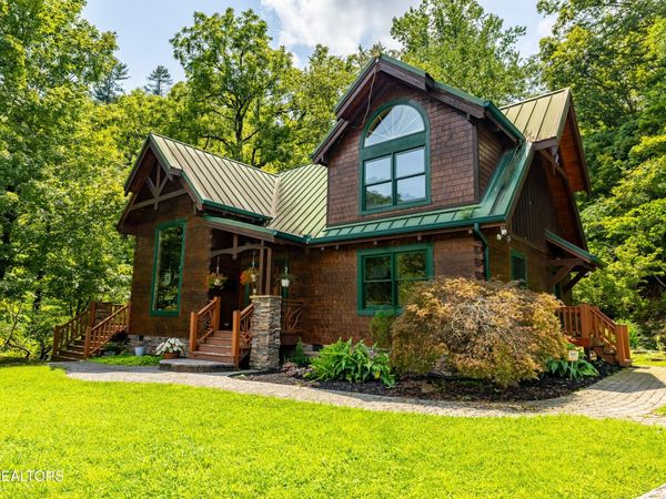 6860 E Lamar Alex Pkwy , Townsend, TN 37882