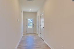 821 Huxley Lane photo 4