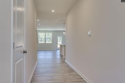 821 Huxley Lane photo 4