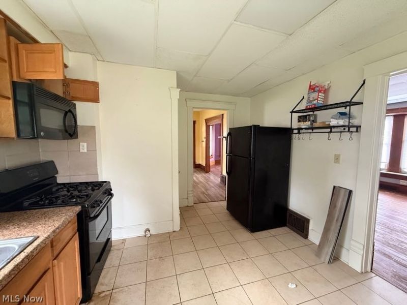 85 S Cleveland Avenue, Mogadore, OH 44260 Photo 22