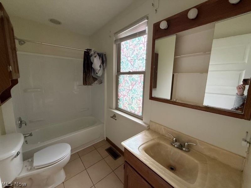 85 S Cleveland Avenue, Mogadore, OH 44260 Photo 25