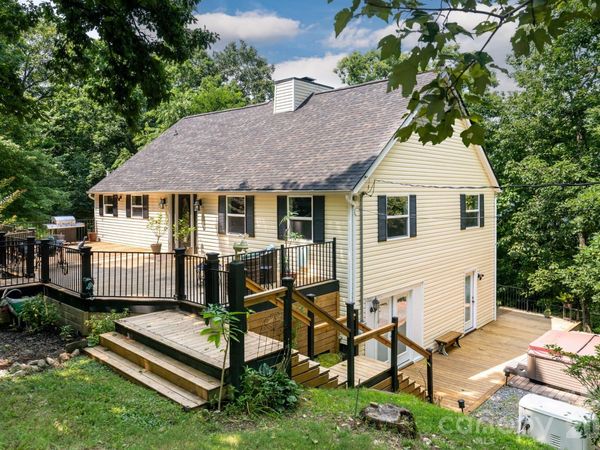 219 Echo Mountain View Road, Fairview, NC 28730